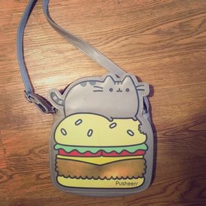 Pusheen purse